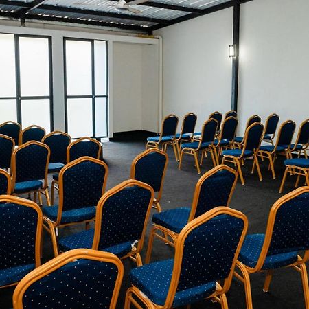 בוקארמנגה Blh Business Loft Hotel מראה חיצוני תמונה