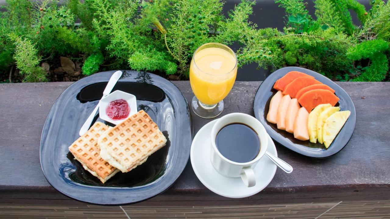 בוקארמנגה Blh Business Loft Hotel מראה חיצוני תמונה